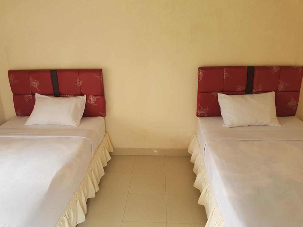 Rinjani Family Homestay サンバラン・ラワン エクステリア 写真